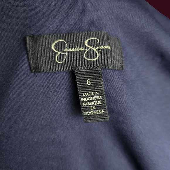 Jessica Simpson Navy Flutter-Sleeve Dress Size 6 - Picture 9 of 9